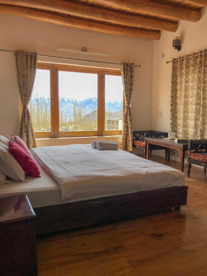 Heschuk Guest House Leh Exterior foto